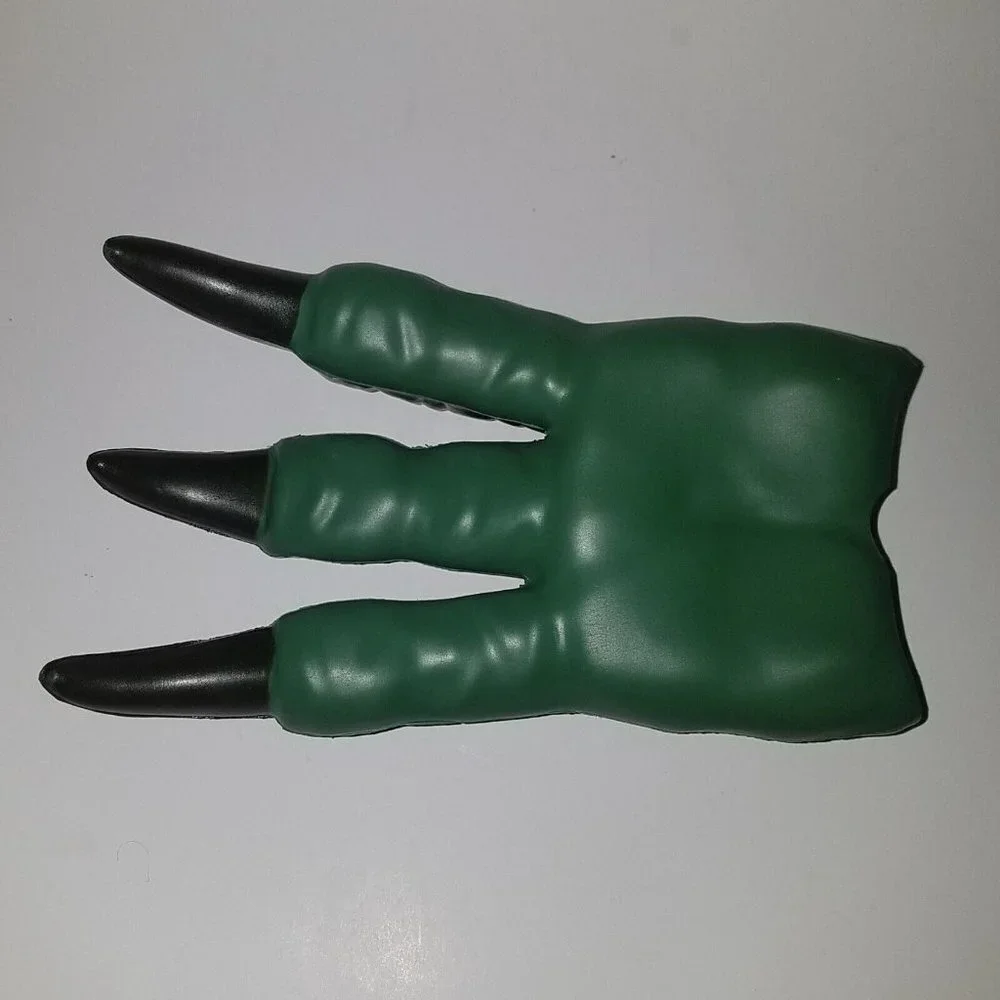SINGLE Jurassic World (1) Velociraptor Claw Green Halloween Costume Replacement